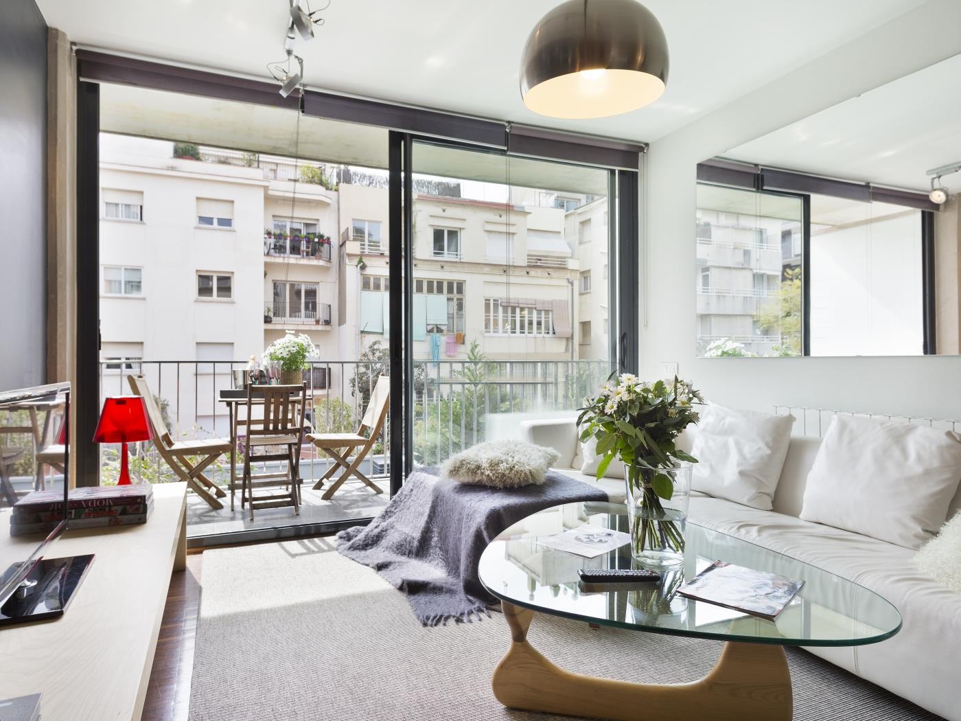 My Space Barcelona Executive Apartment in Sant Gervasi with terrace for 4 - My Space Barcelona Apartments