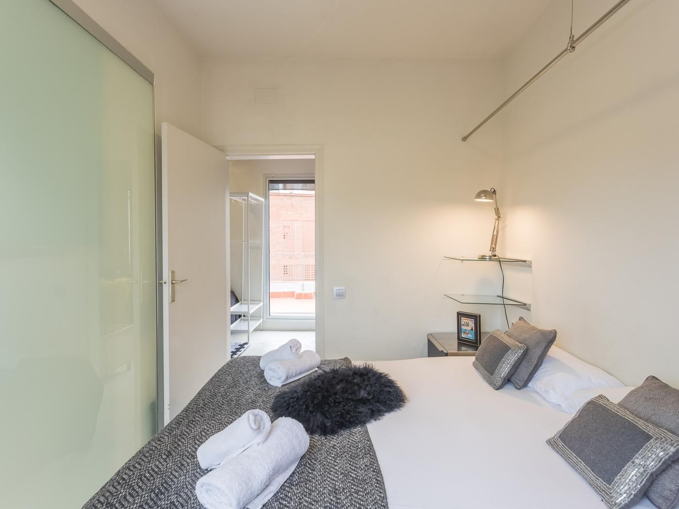 My Space Barcelona Bright just renovated attic apartment with private terraces - My Space Barcelona Apartments